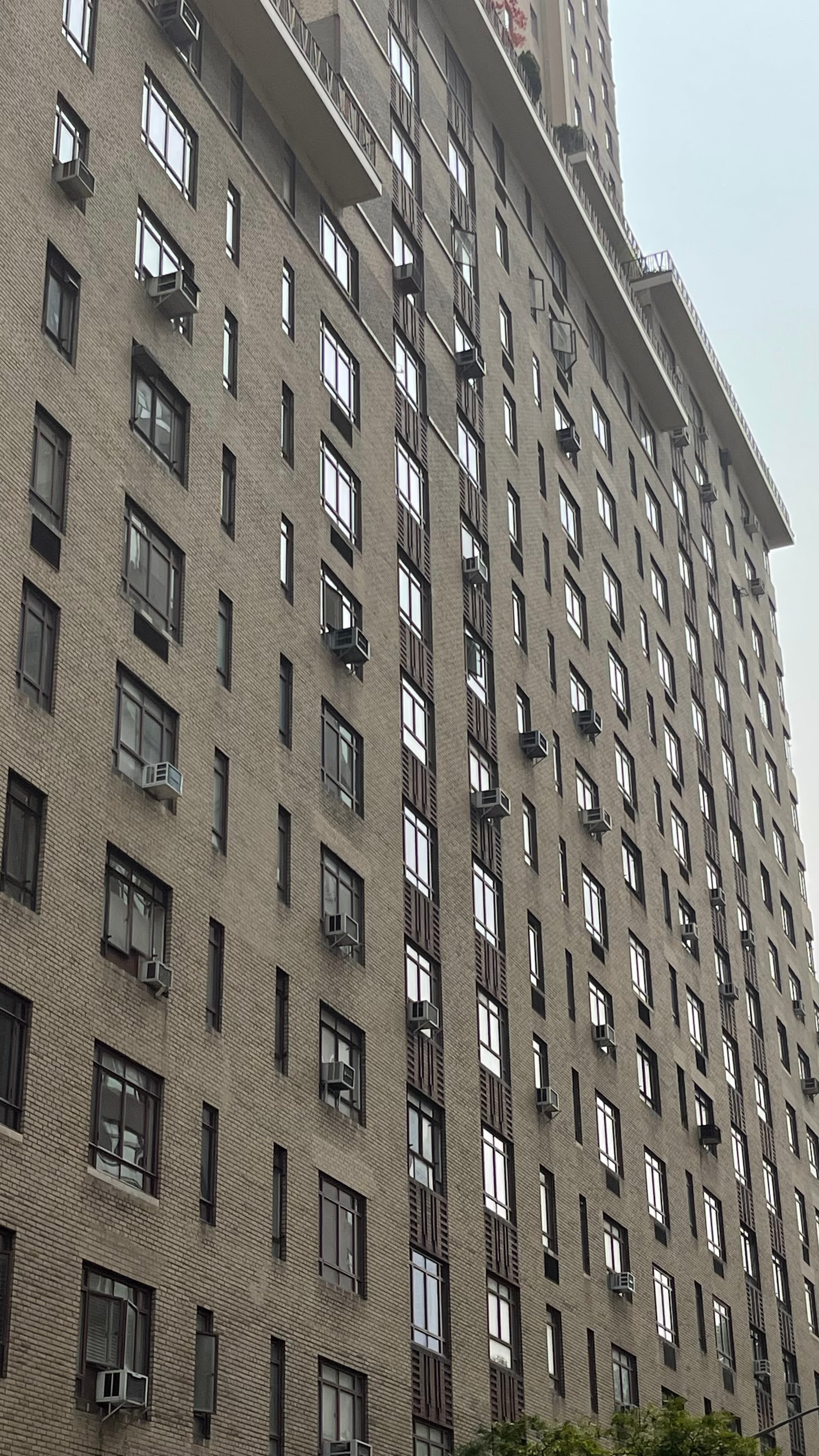 25 Central Park West, figure 2