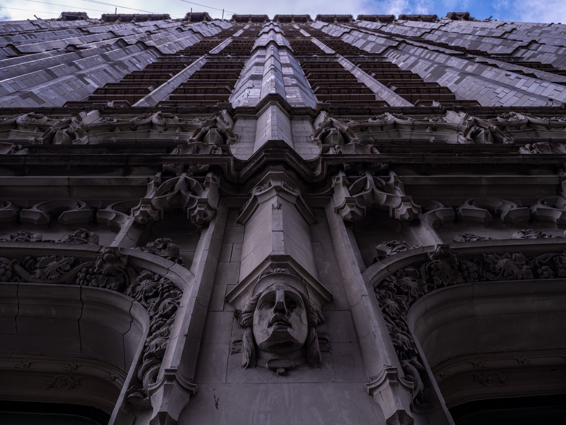 The Woolworth Building, figure 3